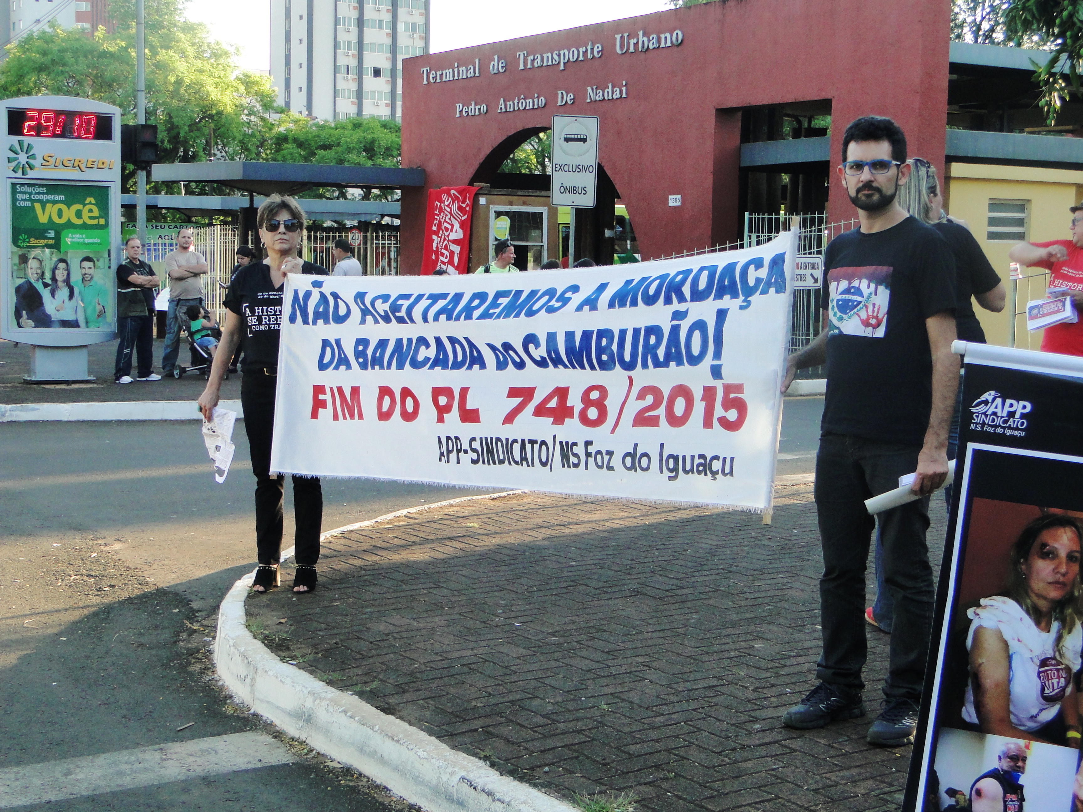 MASSACRE ato público marcou os 6 meses do Massacre de 29 de Abril.